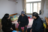 上图为看望金祖泉老师 上图为看望金祖泉老师